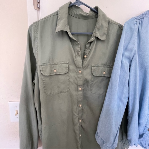 Bundle of maternity shirts and strechable jeans pants - Picture 3 of 11